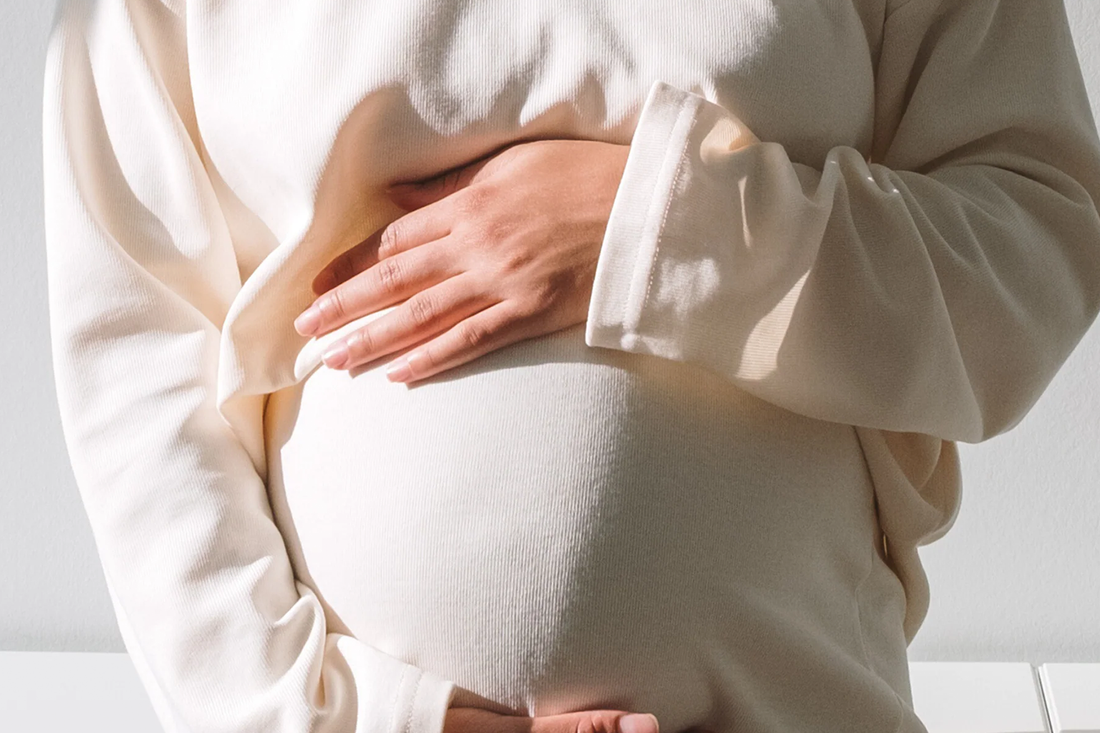 Pregnancy-Safe Skincare: What to Use, What to Avoid, and How to Build a Routine